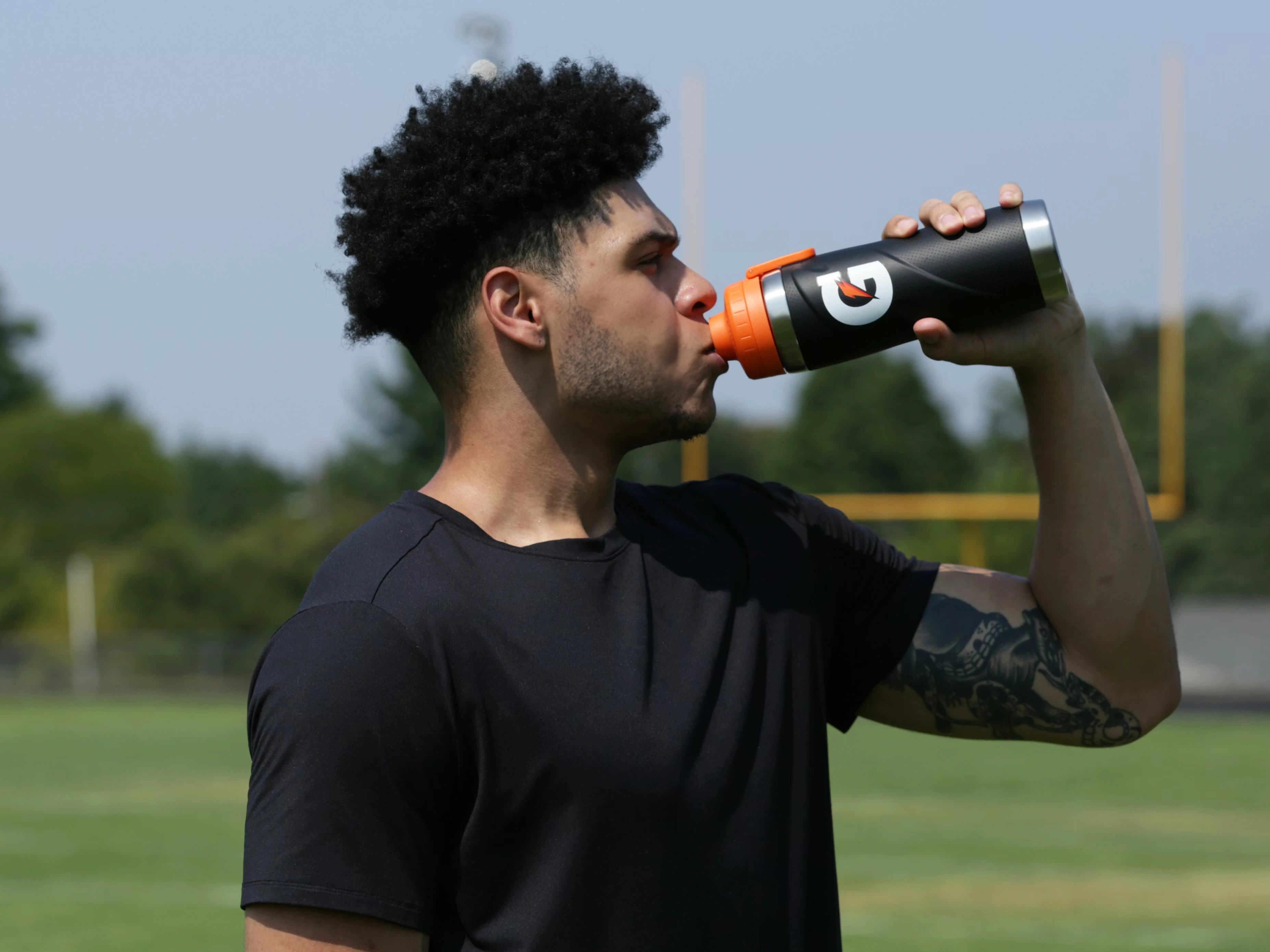 Black Stainless Steel Bottle (26 oz)